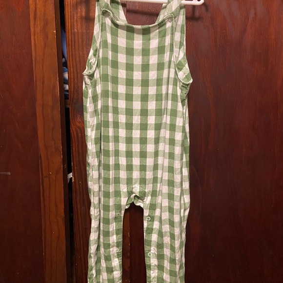 Angel dear one piece girls size 18-24 months - Picture 2 of 3